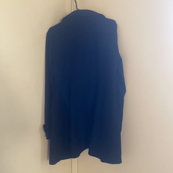 Wool trench coat - Picture 3 of 16